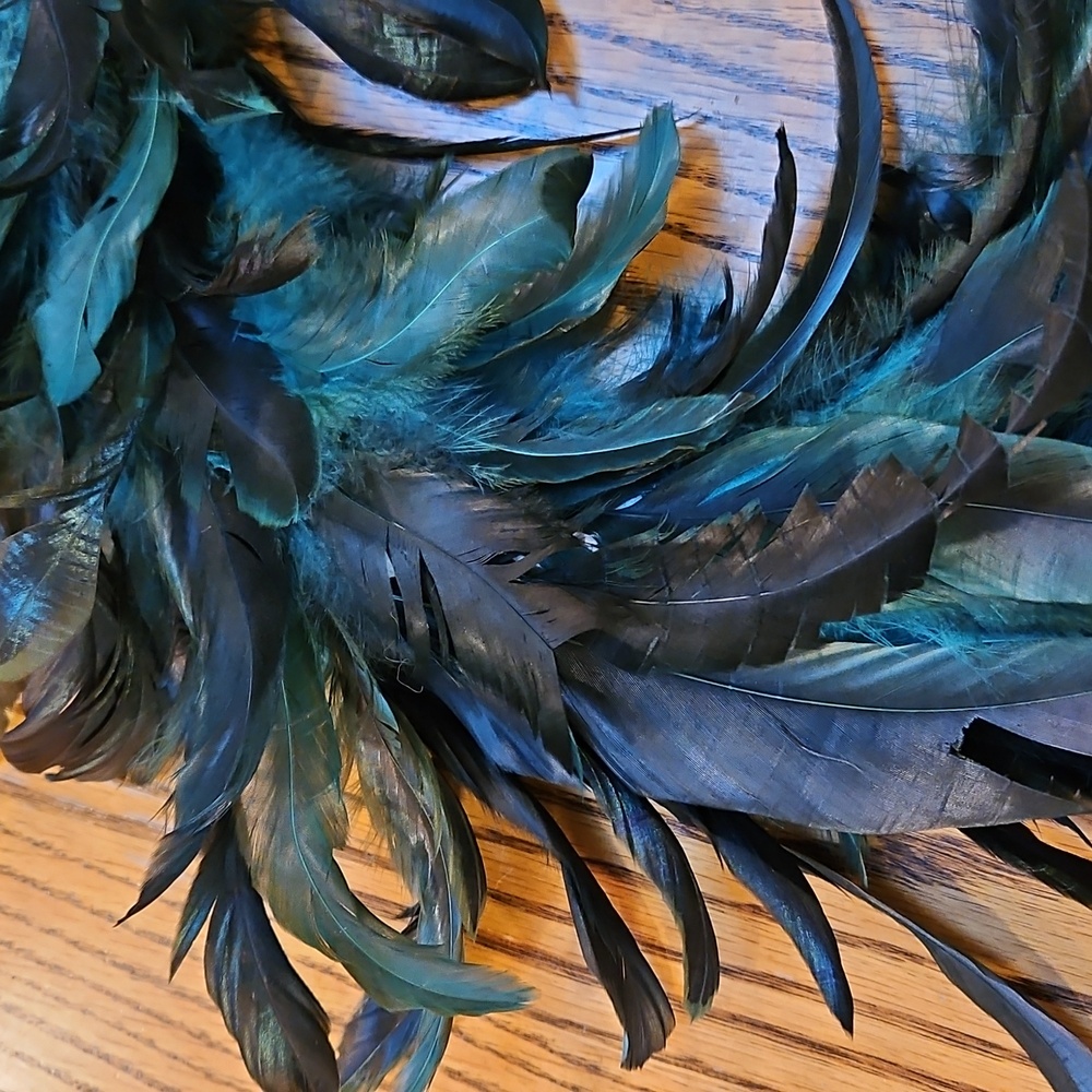 Feather Wreath Black Green 13" - Picture 3 of 8